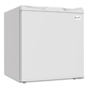 Chillers; Iceboxes; Fridges; Cold-Boxes; Kitchens; Appliances; Breakrooms; Lounges; Students; Dorm Rooms; Furnishings